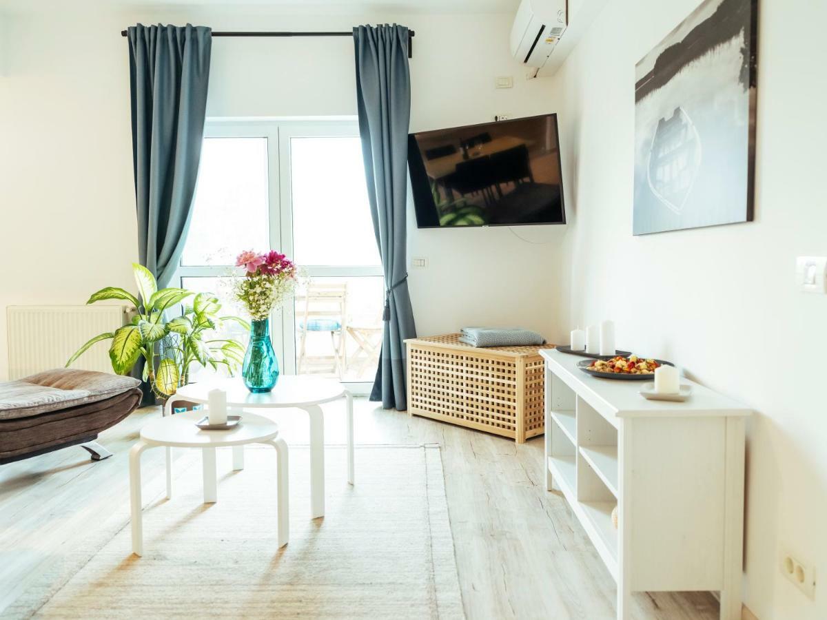 Bright And Spacious Central Apartment- Piata Amzei Bucarest Esterno foto