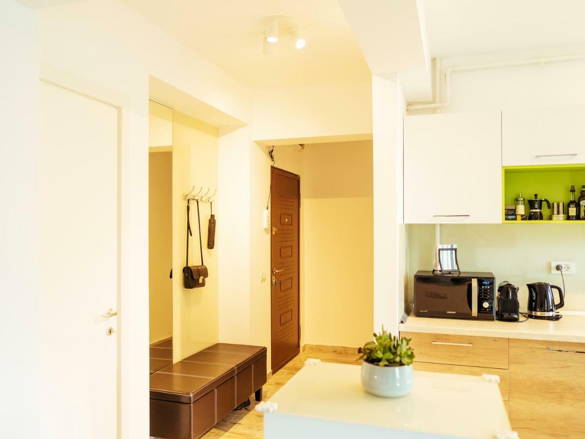 Bright And Spacious Central Apartment- Piata Amzei Bucarest Esterno foto