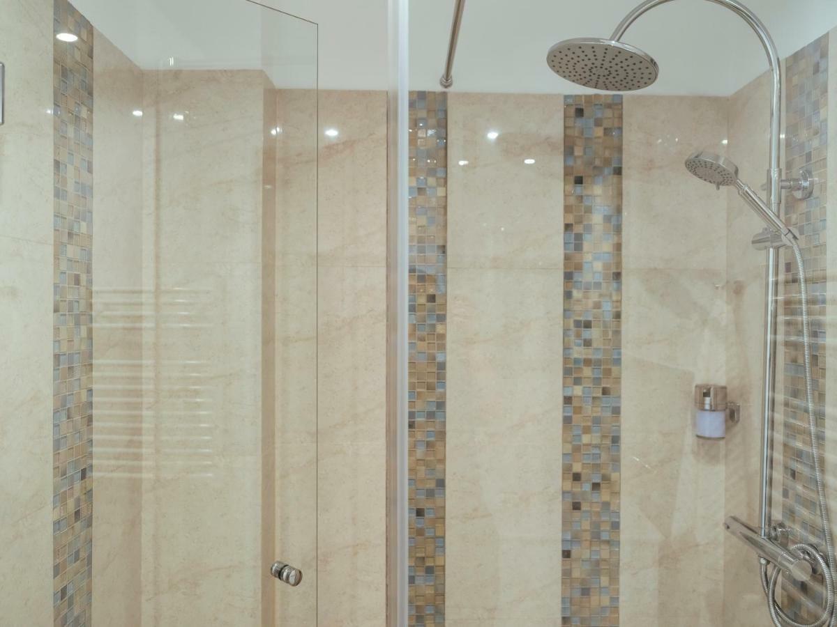 Bright And Spacious Central Apartment- Piata Amzei Bucarest Esterno foto